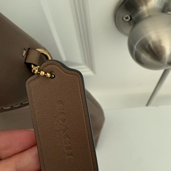 Coach Brooklyn 28 Dark Stone - Picture 3 of 12